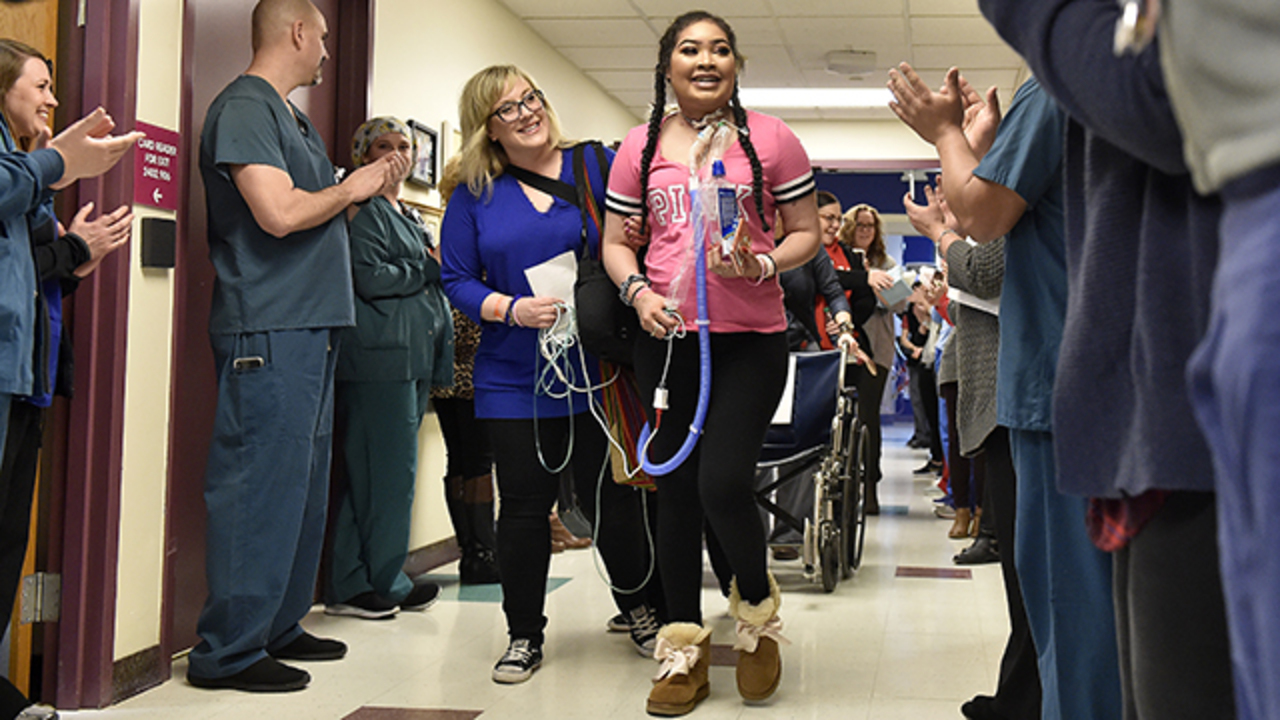 Teen who walked on life support goes home after 457 days at Children’s Mercy