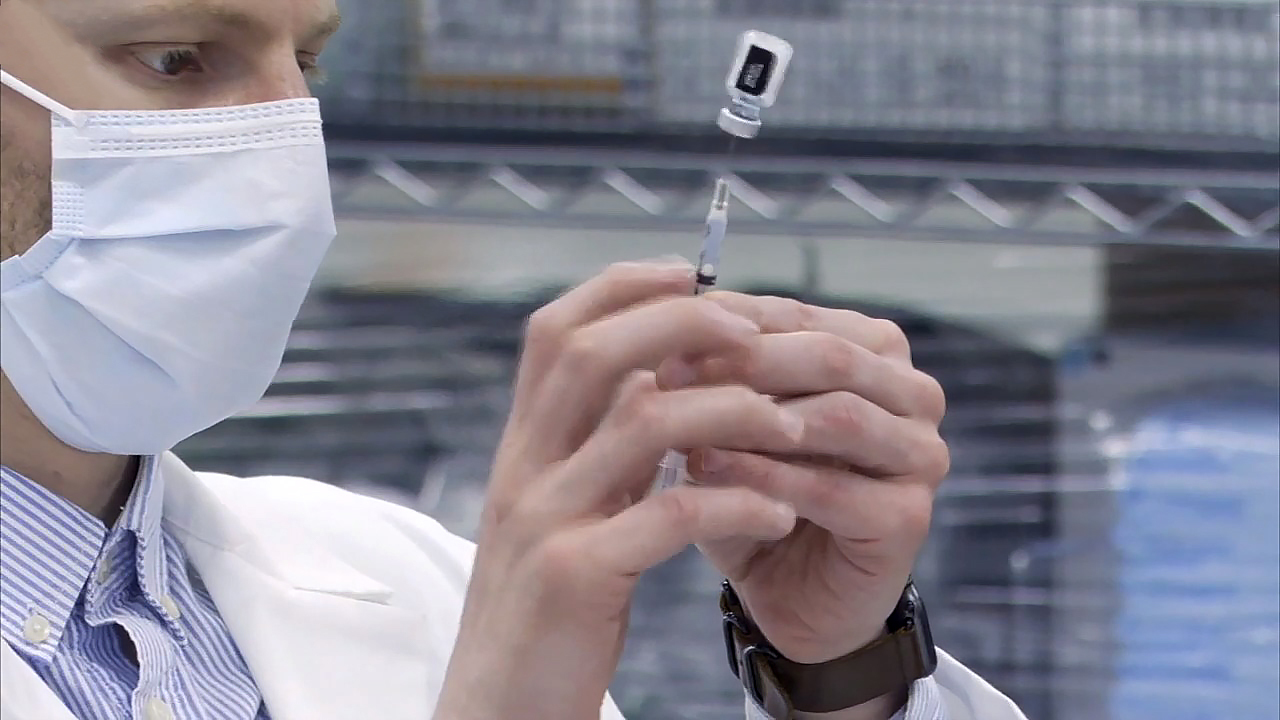 Wake County to give employees cash bonus and days off for full COVID vaccinations