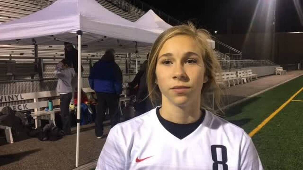 Kamiakin strikes early, often, bests Mountain View 4-1 to advance to quarters