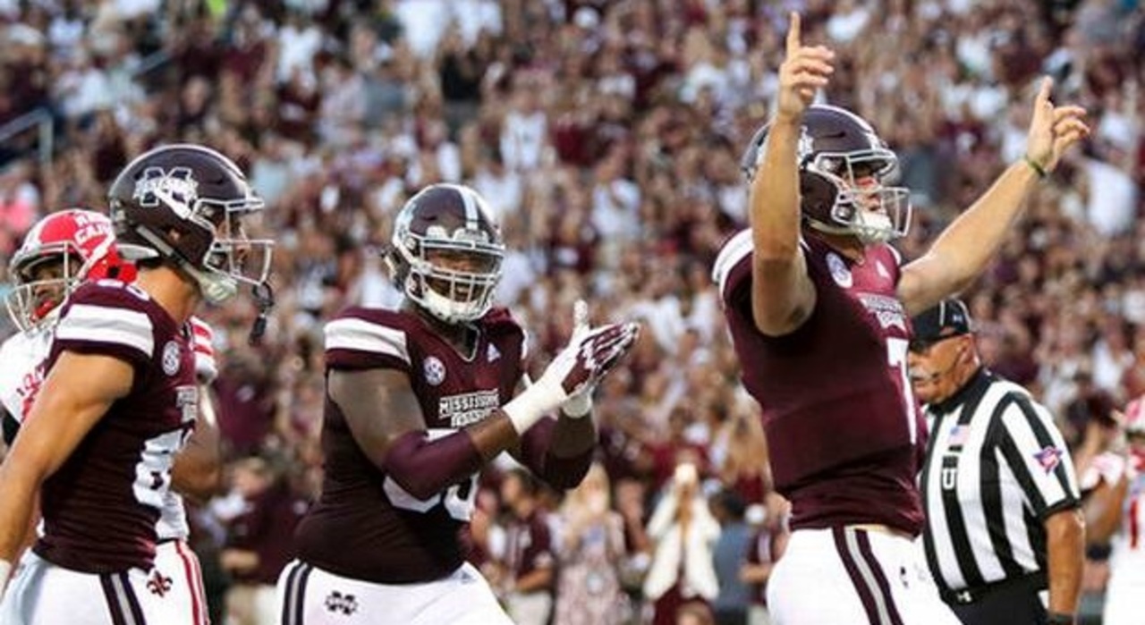 AP Top 25 against the spread: Can Mississippi State inch closer to Top 10 at Kentucky?