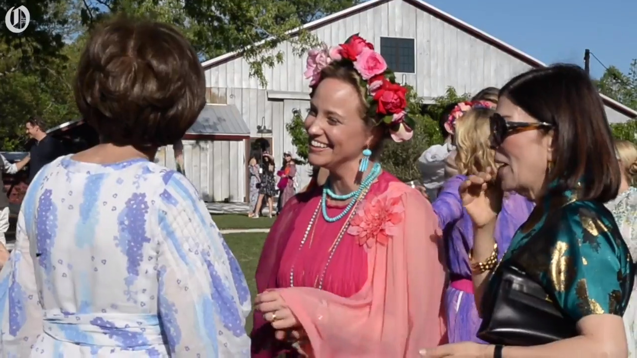 When is Charlotte 'exotic'? A fashion star explains