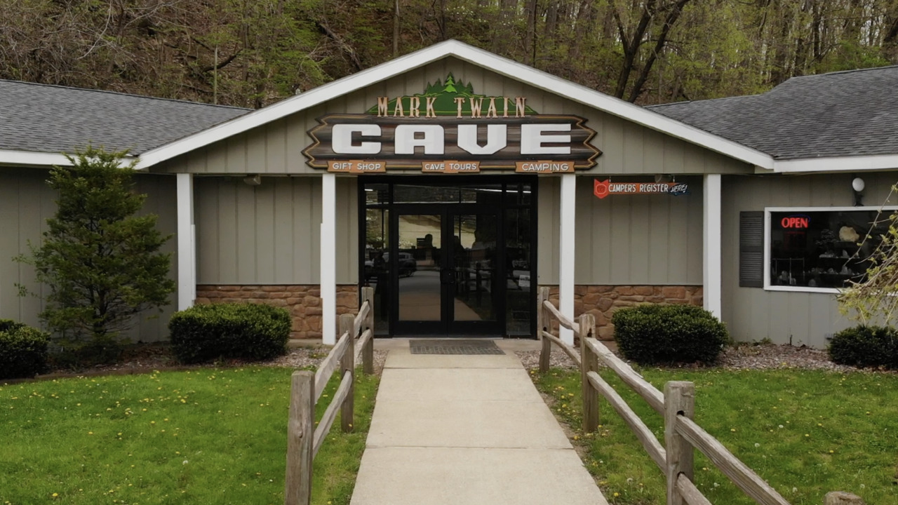 Deep in the past at Missouri’s Mark Twain Cave