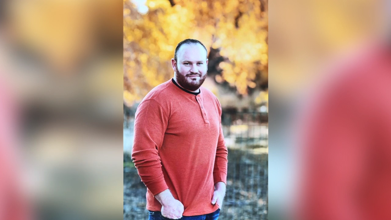 He thought it was God’s money, so he stole it. Does he belong in prison with schizophrenia?