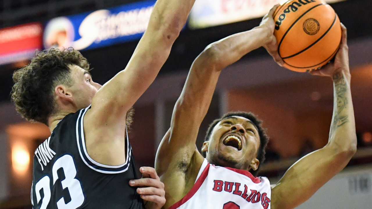 Bulldog game video against Utah State: coach wants more points from the offense