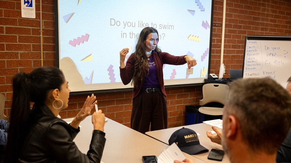 See immigrants find language support at Sacramento’s Southgate Public Library