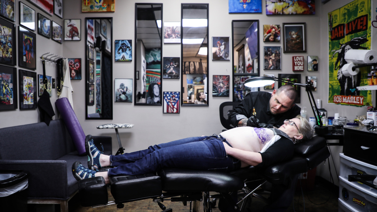 After breast cancer, a tattoo helped her reclaim her body. Now she's helping others.