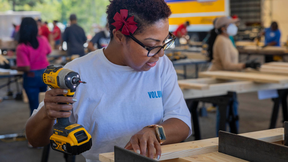 Aflac partners with Sleep in Heavenly Peace to build beds for kids in need