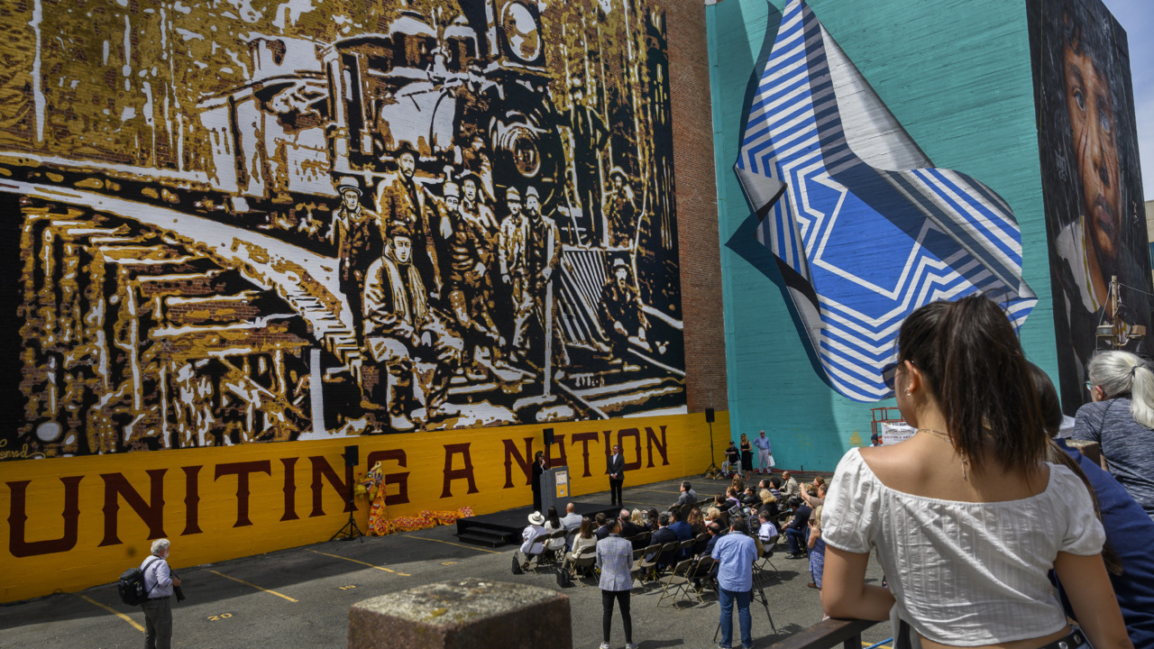 See the giant new mural celebrating railroad history on the side of the Elks Tower