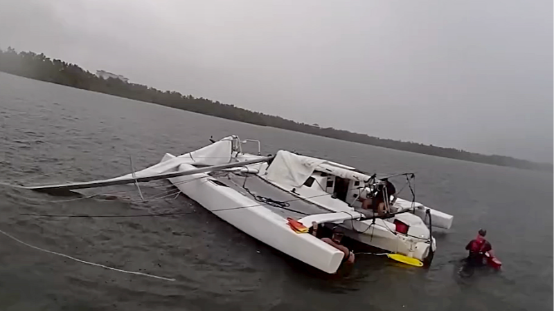 Manatee first responders rescue boaters after crash into island bridge