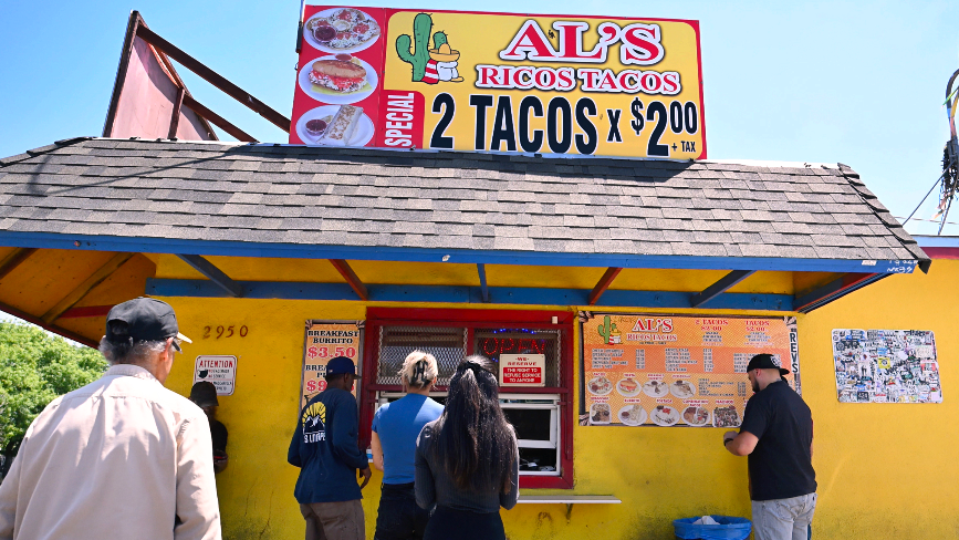 $1 tacos. Cheap Chinese food. Where to get affordable eats in Fresno area