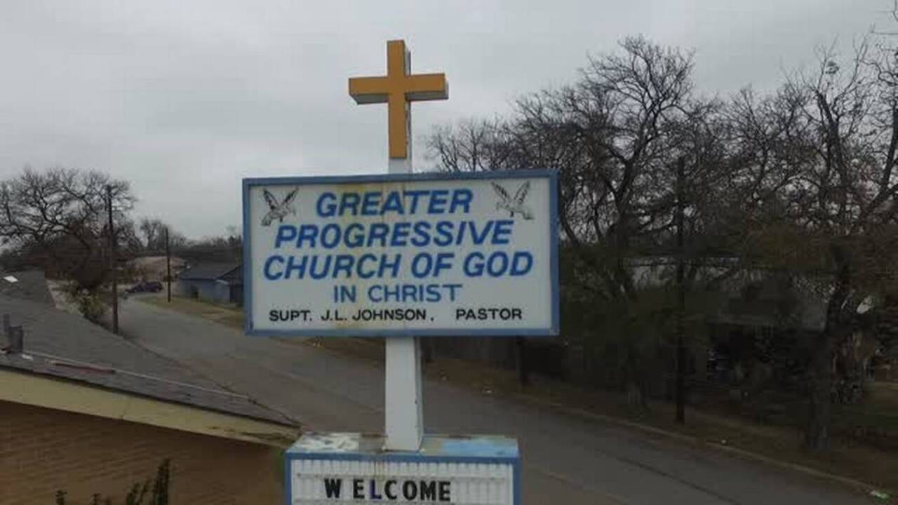 ‘Christmas miracle’ gives Fort Worth church much-needed new roof