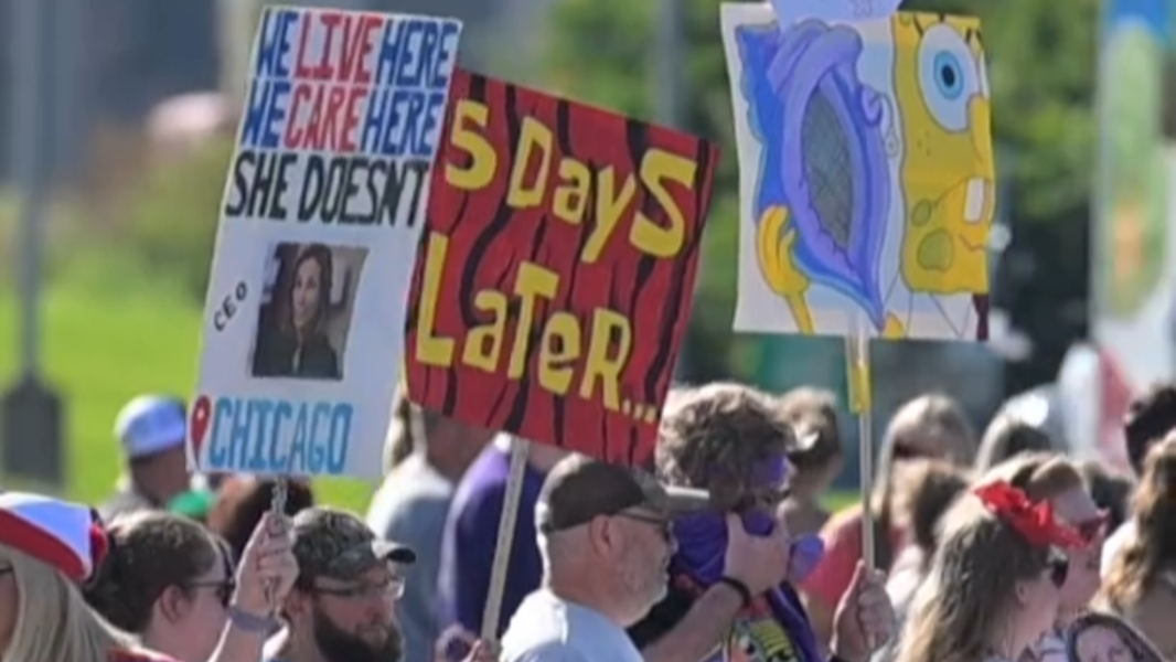 Mount Nittany union employees on Day 5 of strike