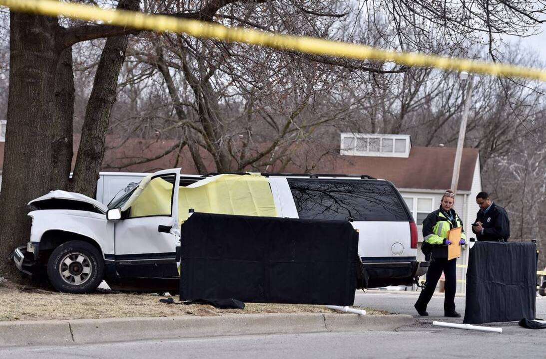 KCK police find man fatally shot in vehicle (Video) | Kansas City Star