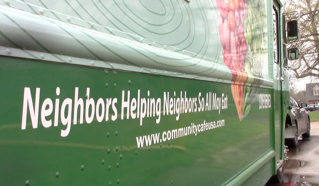 ‘People are hungry’: Coronavirus won’t stop this group from feeding people in need