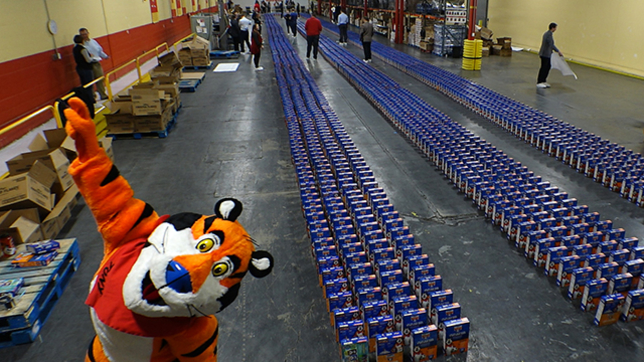 Nearly 4,000 boxes of Frosted Flakes toppled like dominos to break Guinness World Record