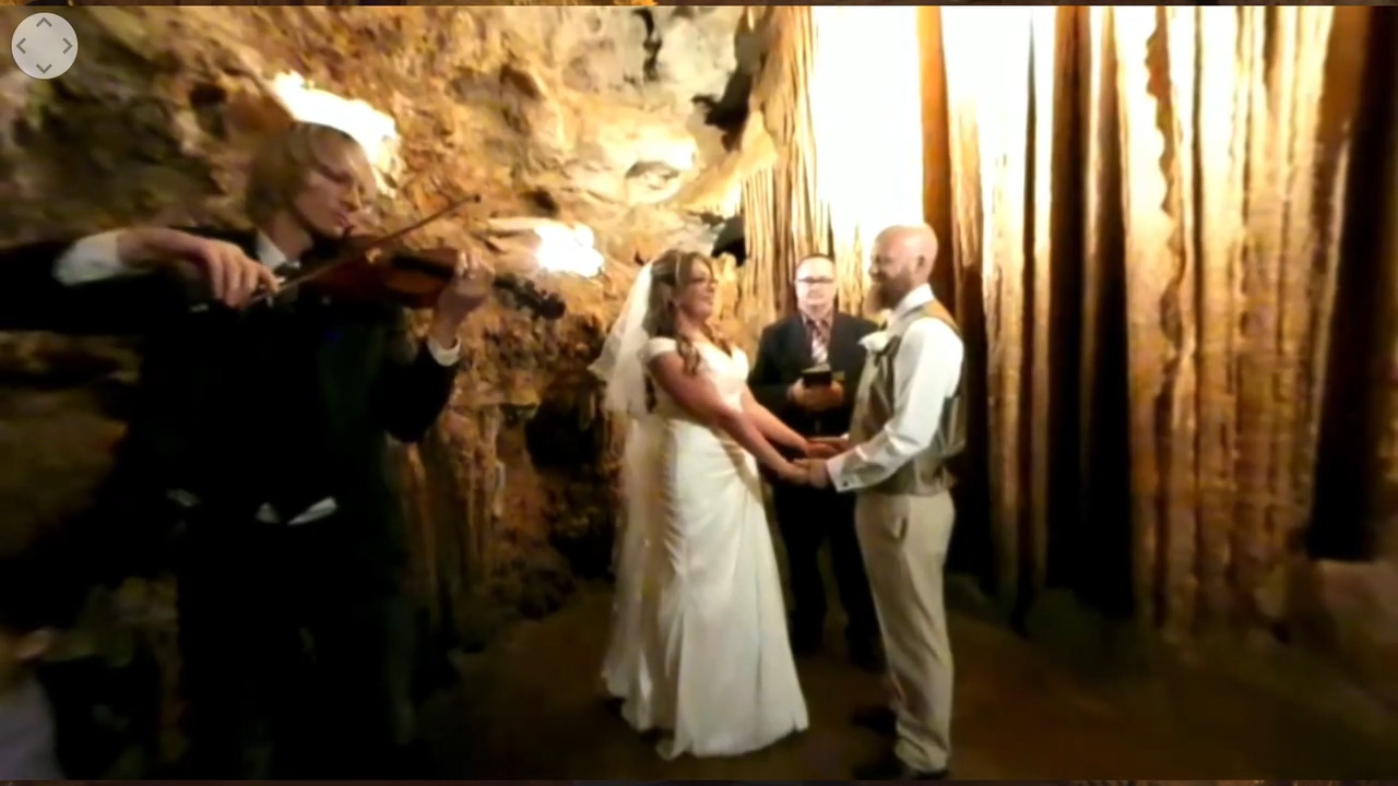 Home to over 4,000 weddings, the Bridal Cave in Missouri lives up to its name