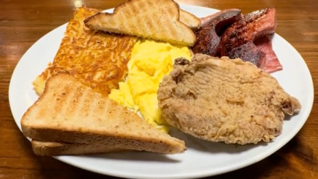 Why Mooresville Family House is the ultimate post-church comfort food spot