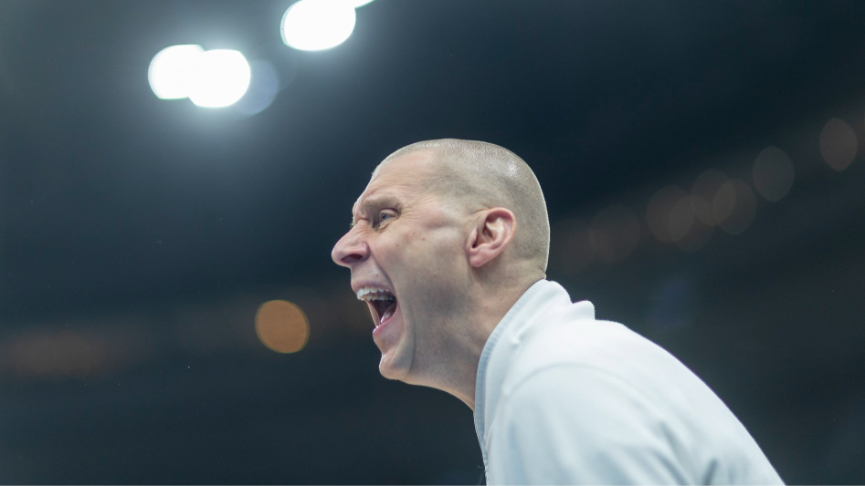 Kentucky's Mark Pope on enjoying Otega Oweh's shot – but keeping his cool