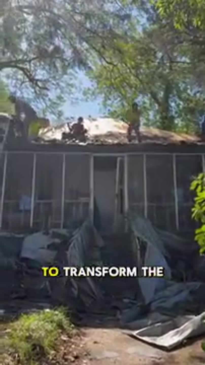 SC YouTubers give out a free roof Pt. 2