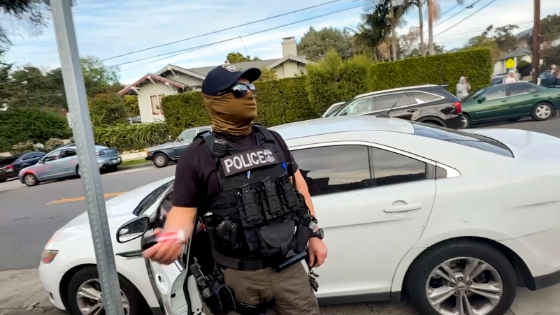 See ICE agent pepper spray protester in Santa Barbara