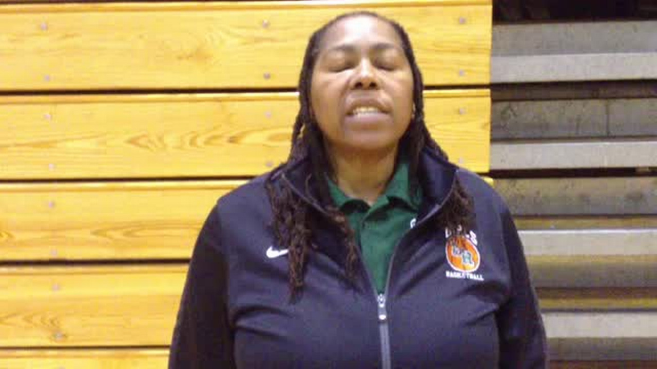 Lakewood Ranch girls hold off Palmetto rush to reach region semifinal 