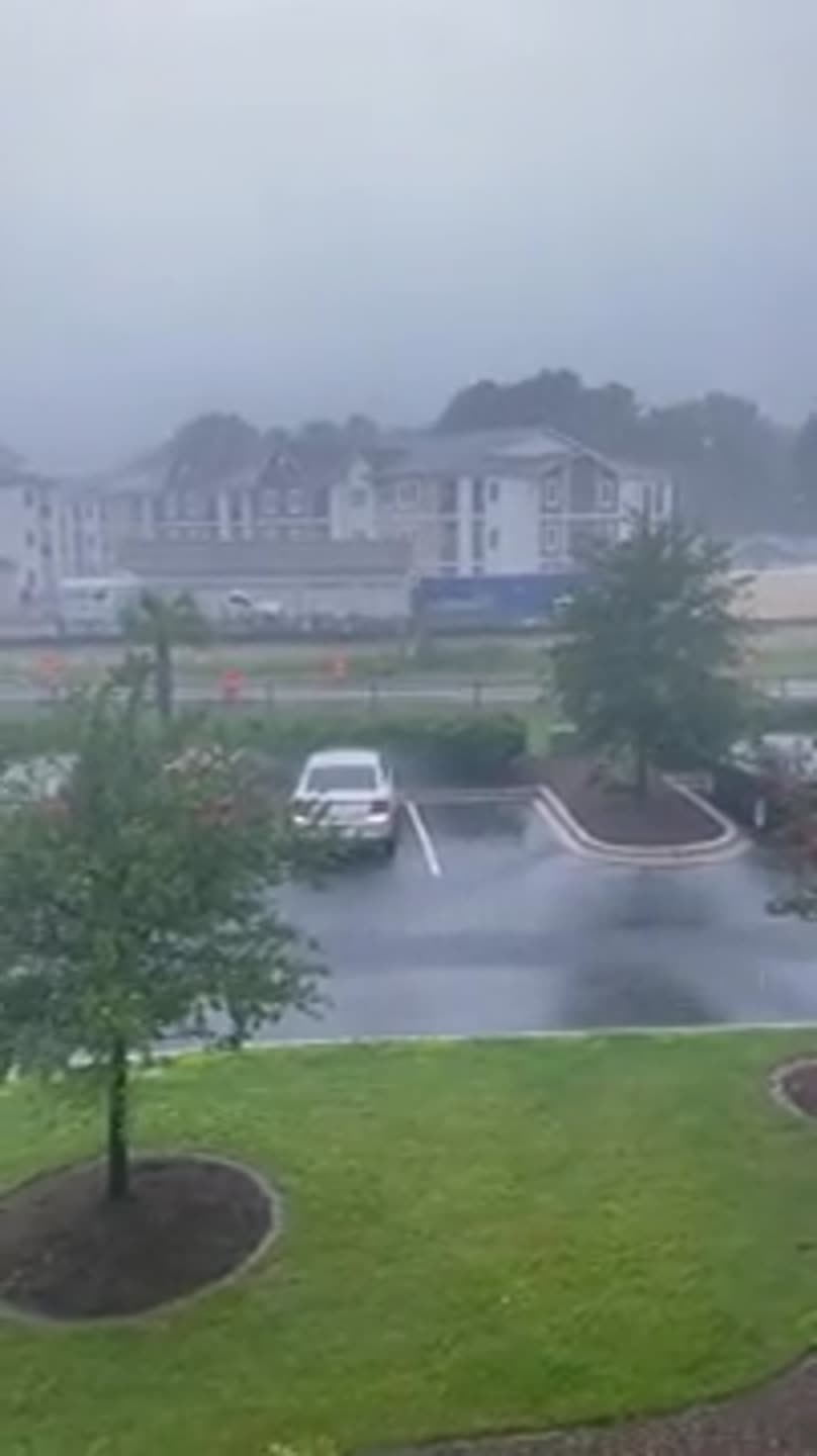 Debby to make landfall in SC Thursday morning, flash flood warning in effect