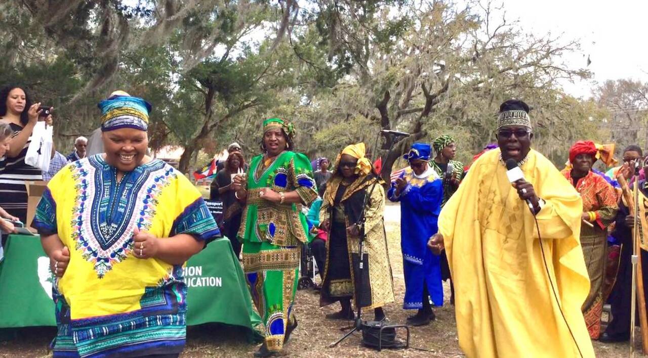 At monument dedication, Gullah group electrifies
