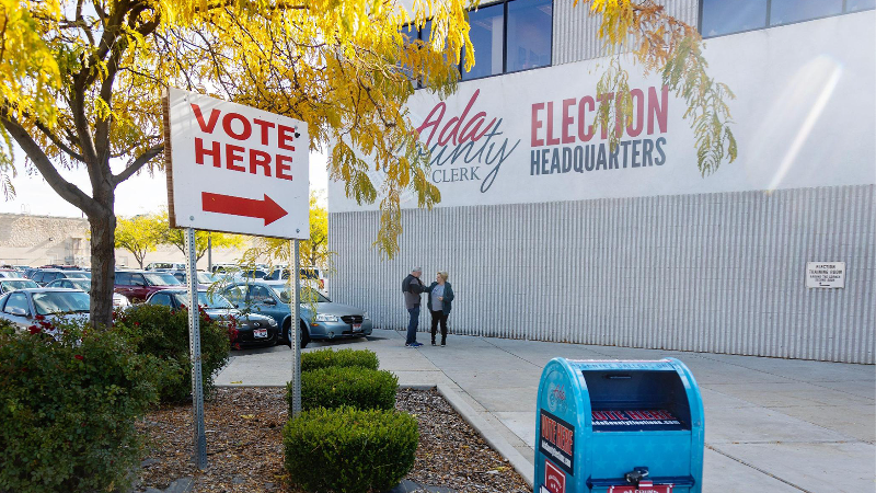 Not since 2010 has a Democrat sought this Canyon office. What the candidates say (or not)