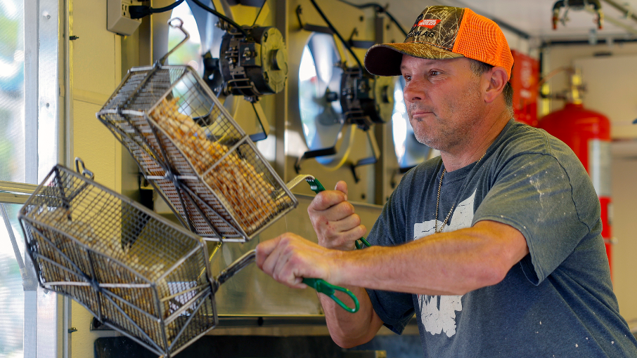 Fried Oreos, elephant ears, fries among tasty treats at Spring Fling in Columbus, GA