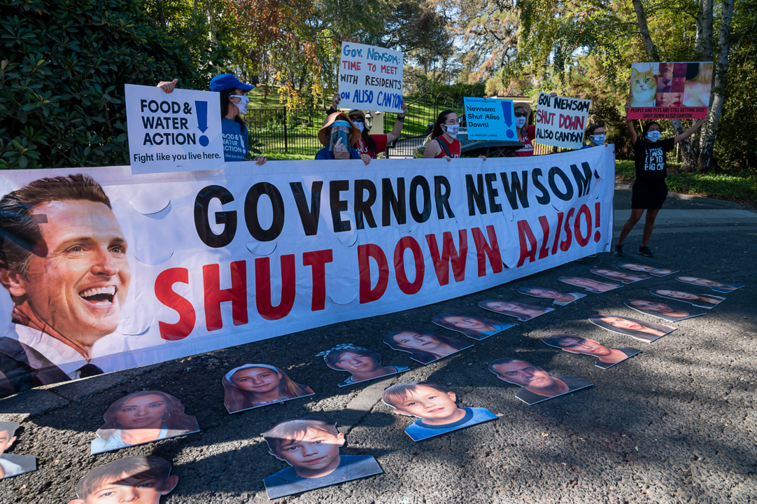 See protesters outside Gov. Newsom’s home demand shutdown of Aliso Canyon gas facility