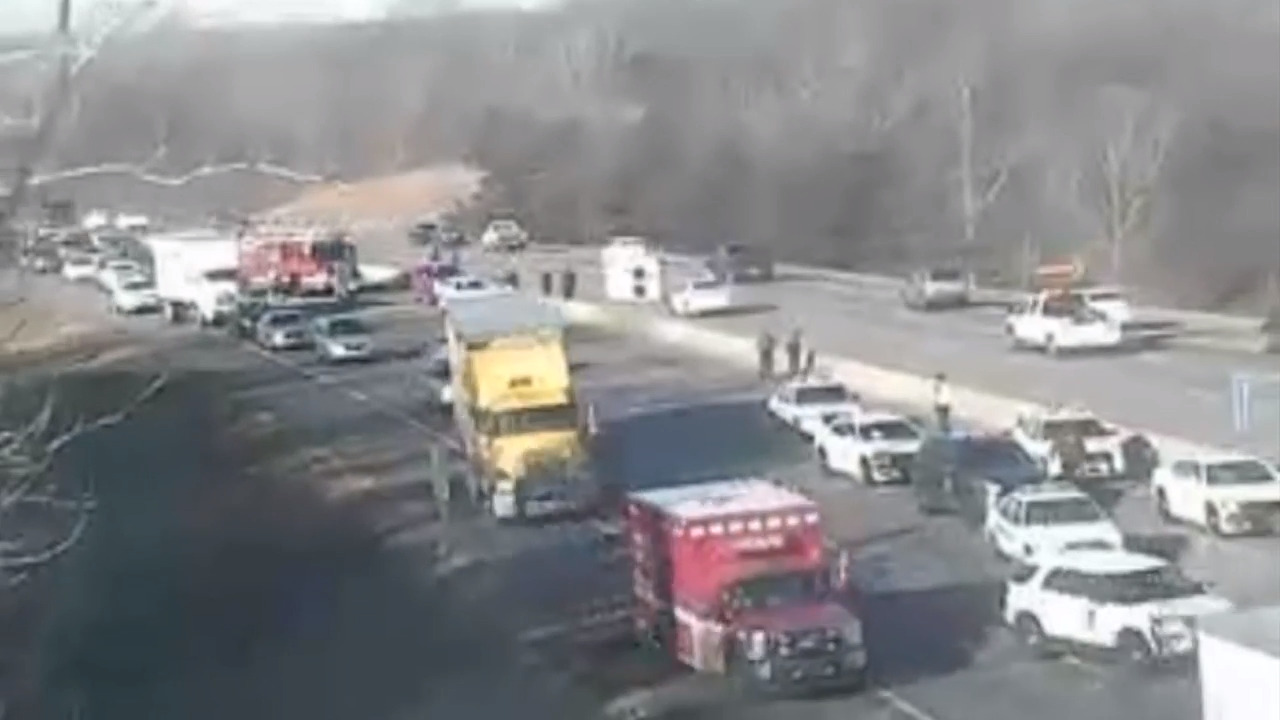 Police chase ends with crash on eastbound I-70 in KCK (Video) | Kansas ...