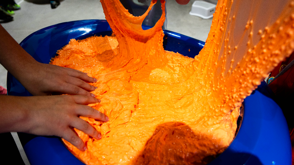 Sloomoo Institute opens in Midtown with slime gallery, interactive art — and a full “sliming”