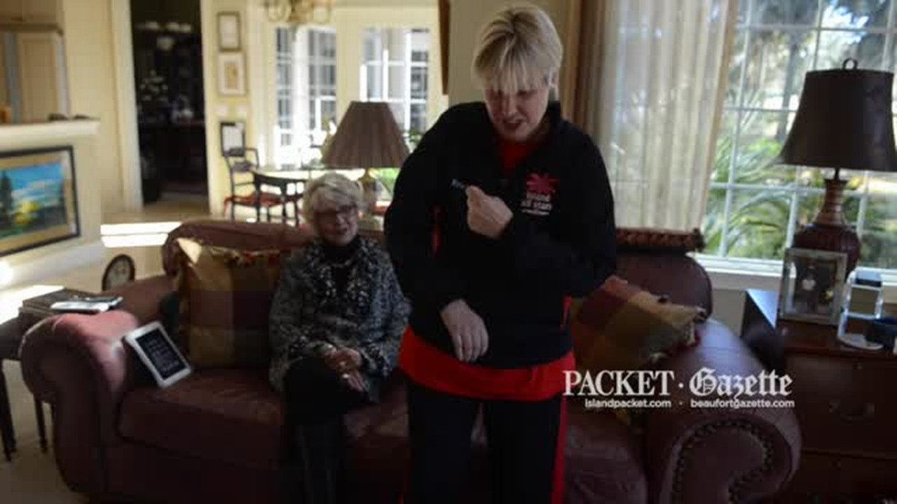 Video: Hilton Head daughter and mother bond over love of 'Glee'