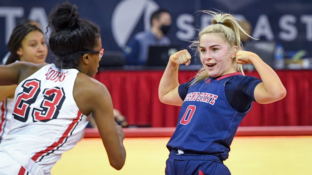 Fresno State roundup: Nearing stunning comeback win, Bulldogs end up stunned by UNLV