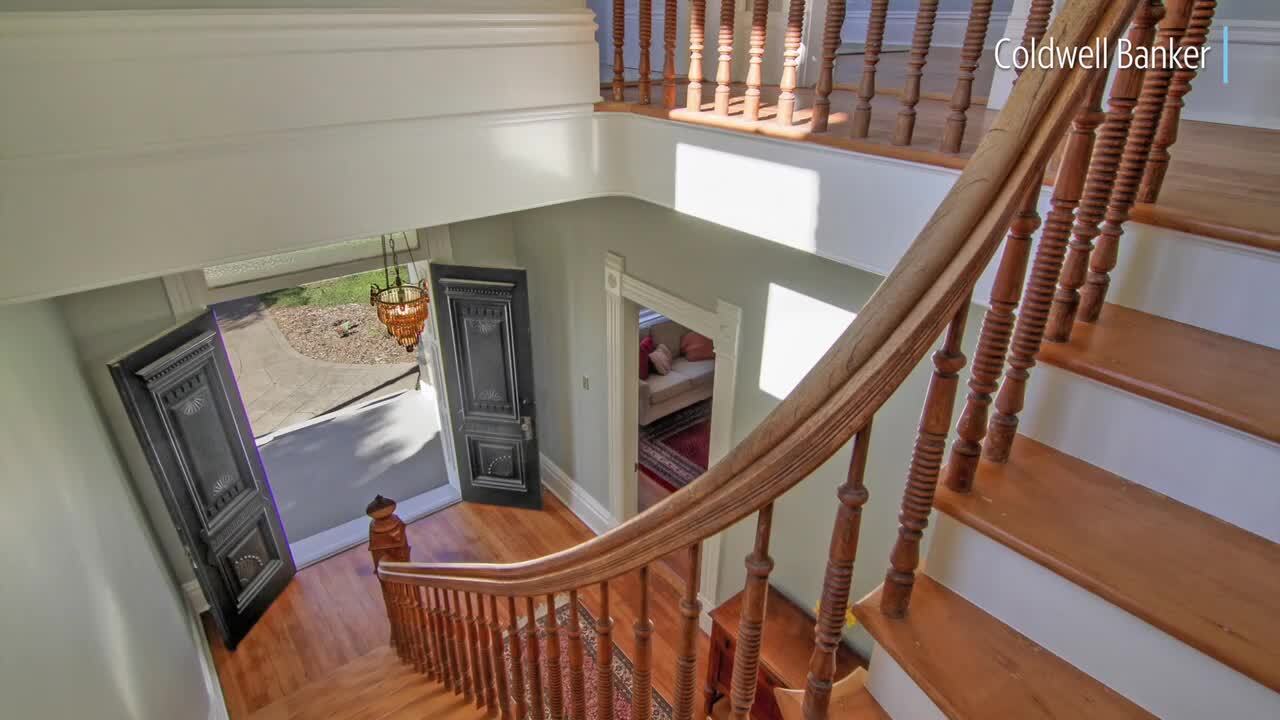 Owner of Victorian mansion with strong Sacramento history accepting bids, but you better hurry