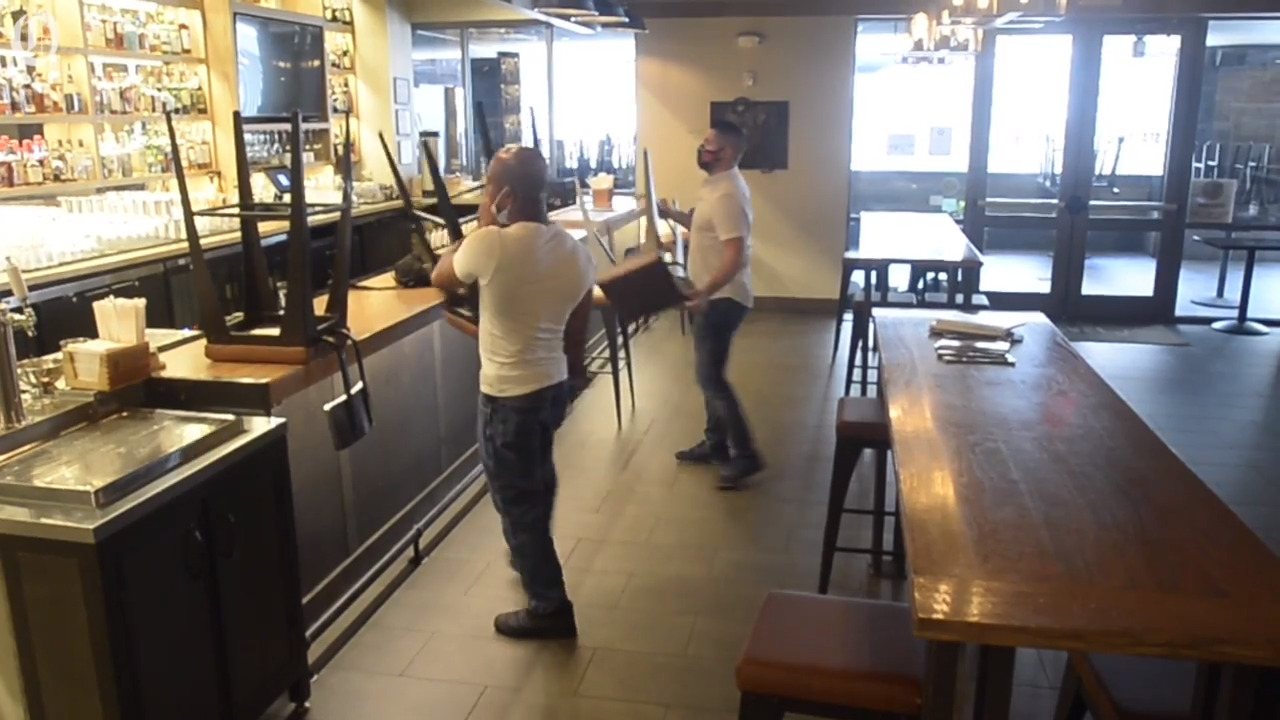 Uptown Charlotte restaurants look to survive COVID shutdown