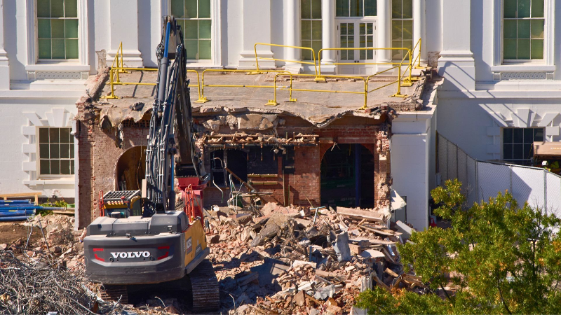 Trump’s $300M White House ballroom project sparks controversy after East Wing demolition