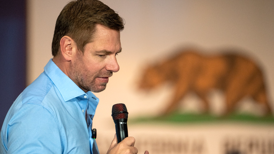 Next California governor has two jobs, Swalwell tells Sacramento gathering