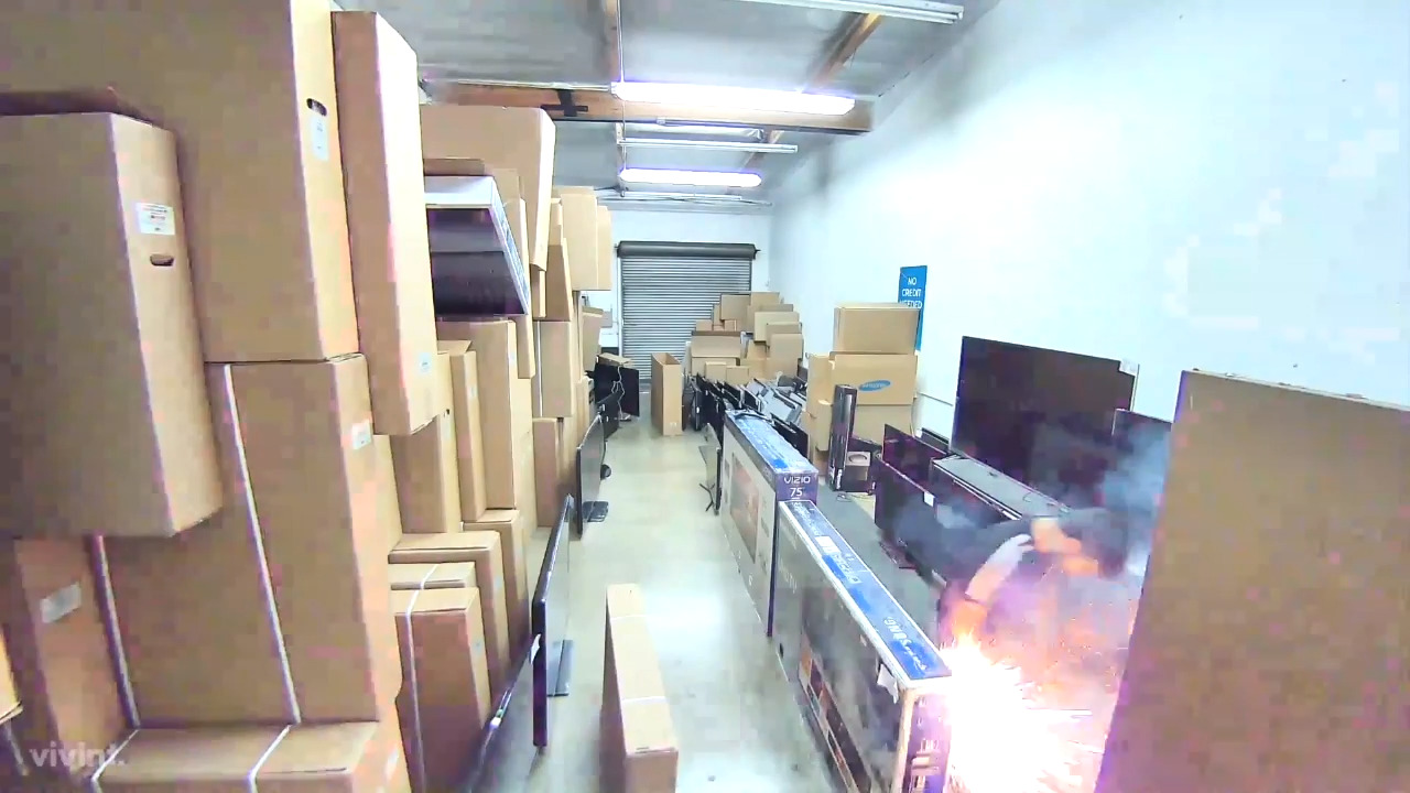 California man suffers burns after e-cigarette explodes in his pocket