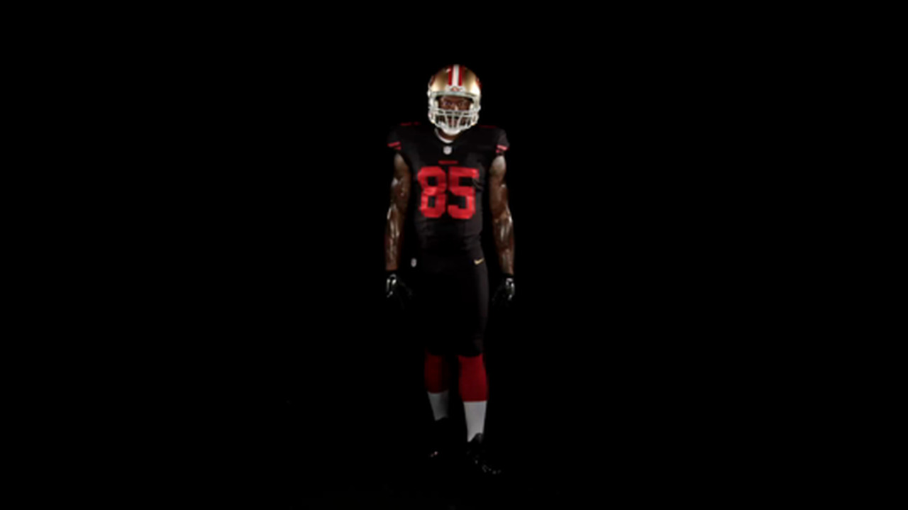 49ers’ uniforms make bold statement