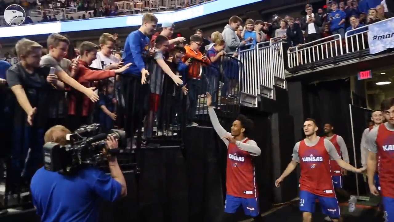 Huge crowd watches KU practice for NCAA Tournament