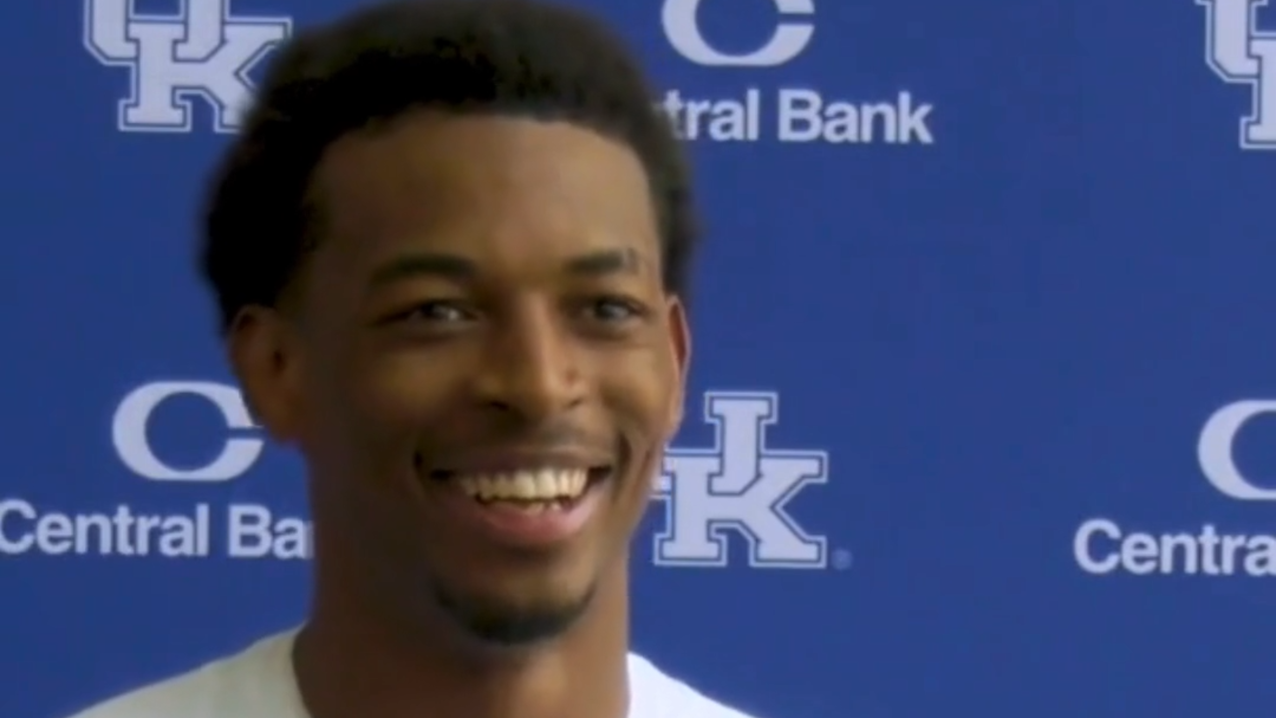 'Baby NFL.' Shane Carr talks transition to FBS, Kentucky