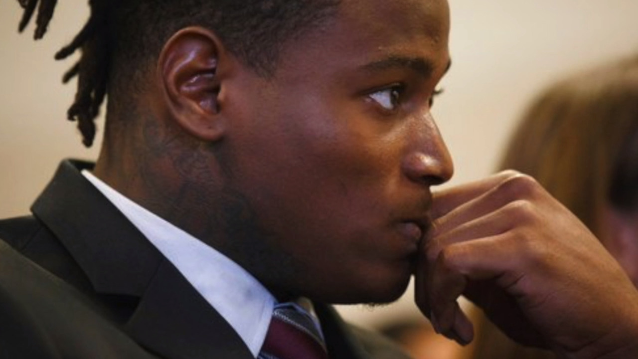 The 49ers benched Reuben Foster when they should be packing his bags. Enough already