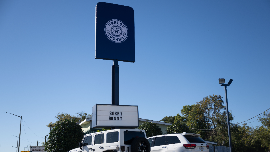 Parlor Doughnuts posts public apology following social media review