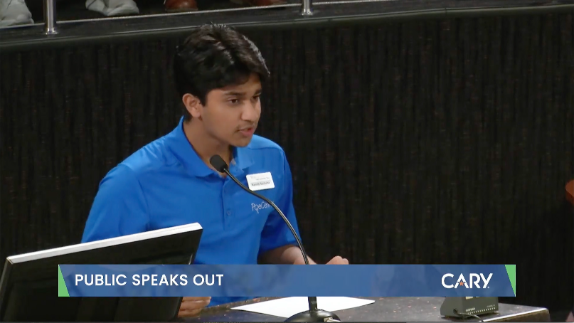 Students speak out calling for ban on vaping in public spaces