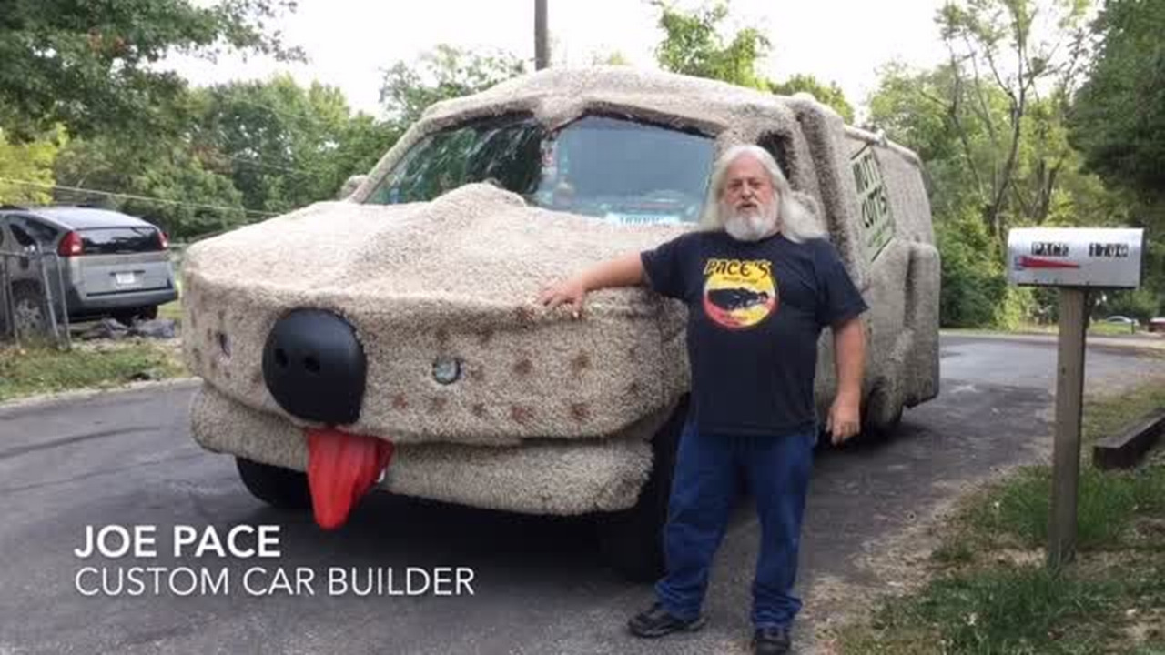 Dumb and Dumber' Shaggin' Wagon replica sells for $20,000