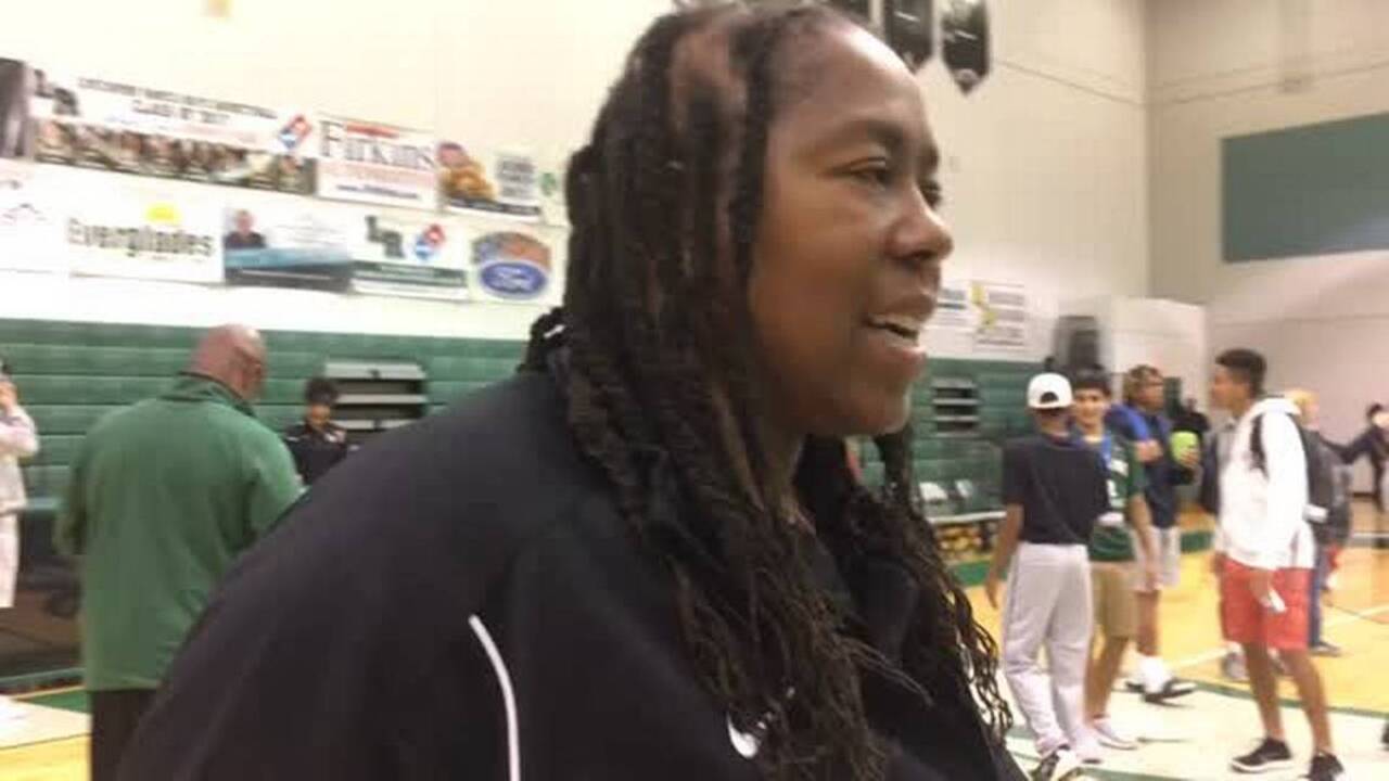 Lakewood Ranch girls basketball holds off Sarasota for first district title since 2013