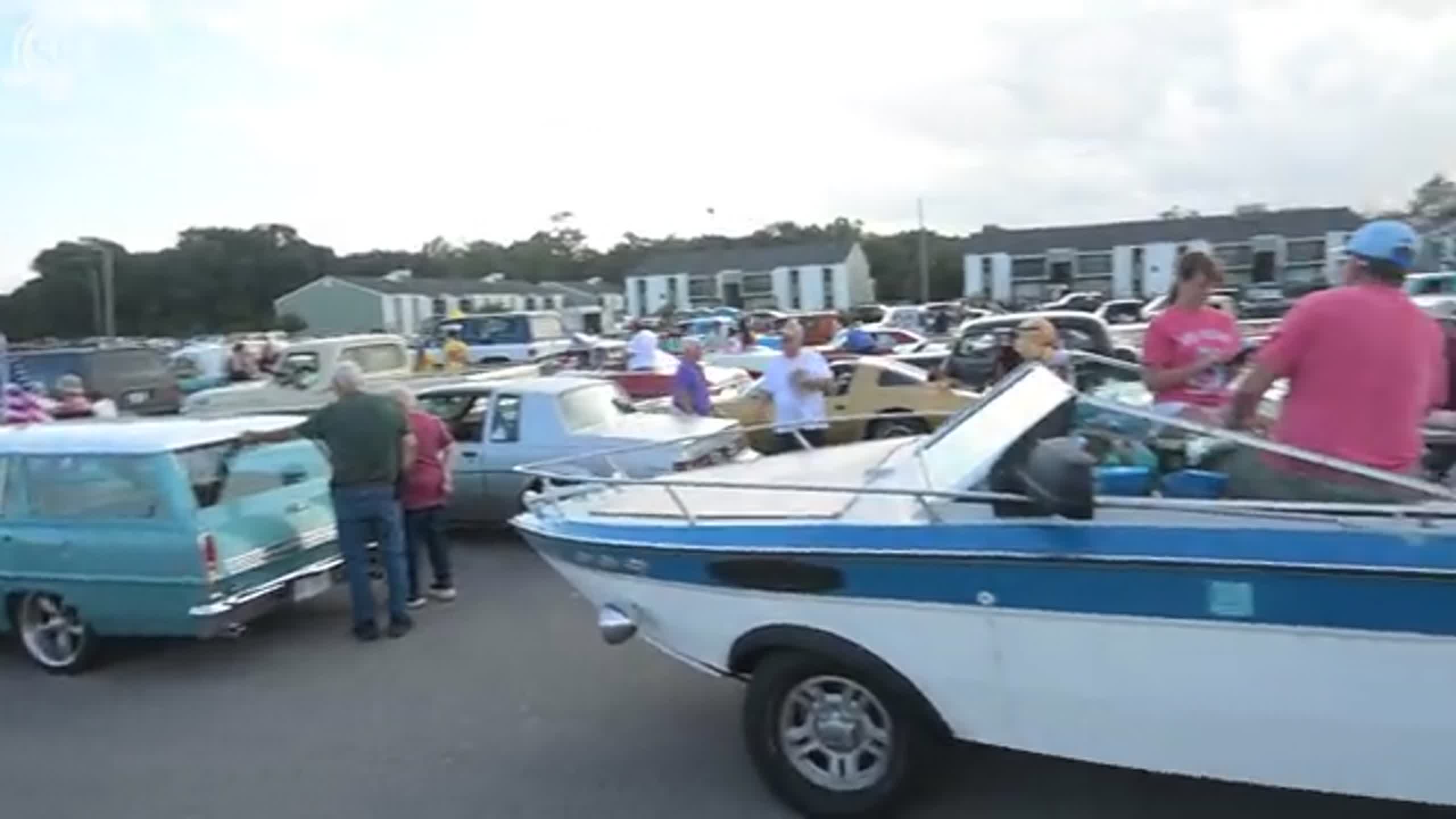 See Vintage cars in the annual Long Beach Cruisin' The Coast Parade