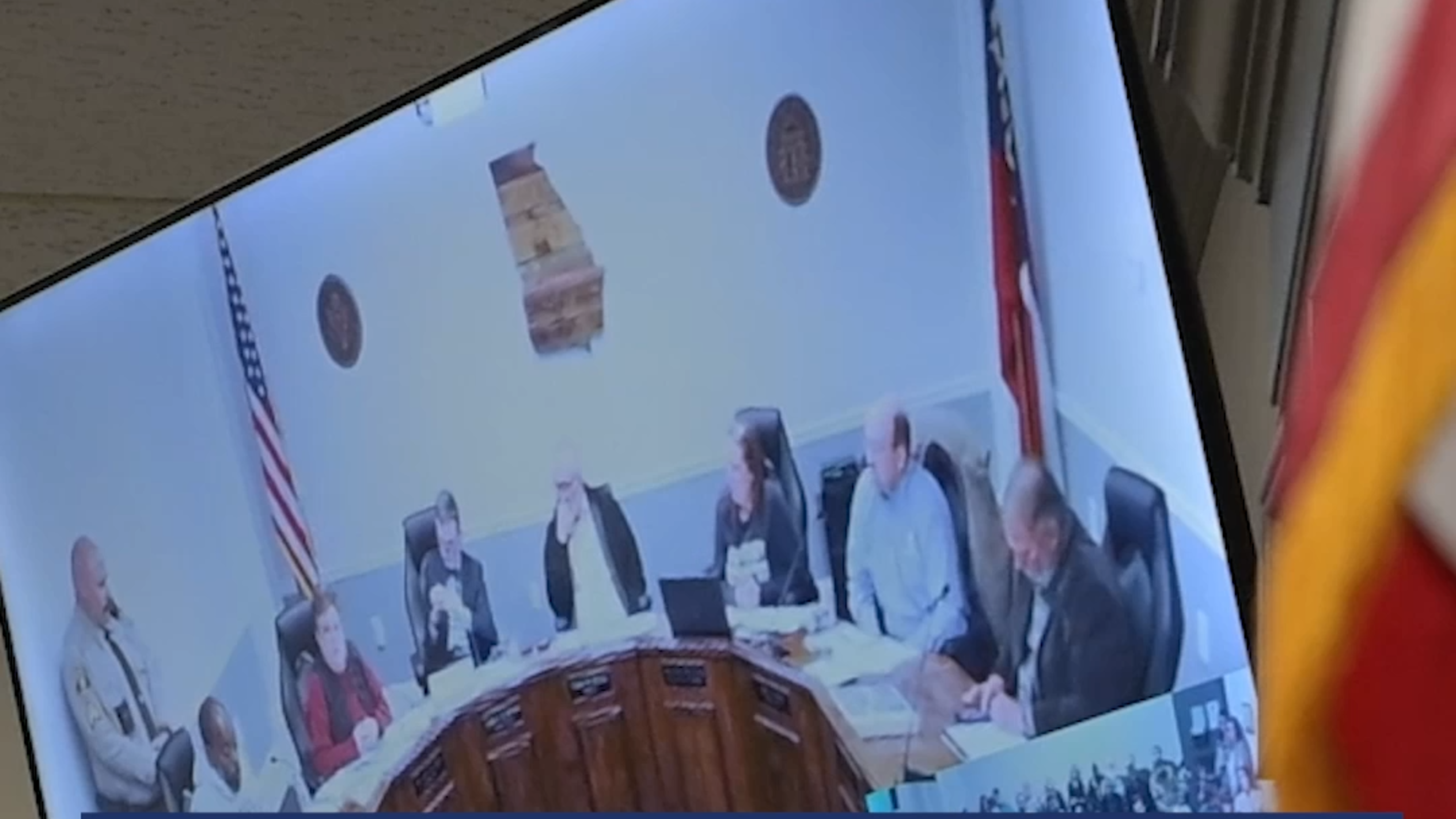 Jones County commissioners pass text amendment allowing data centers, despite local backlash