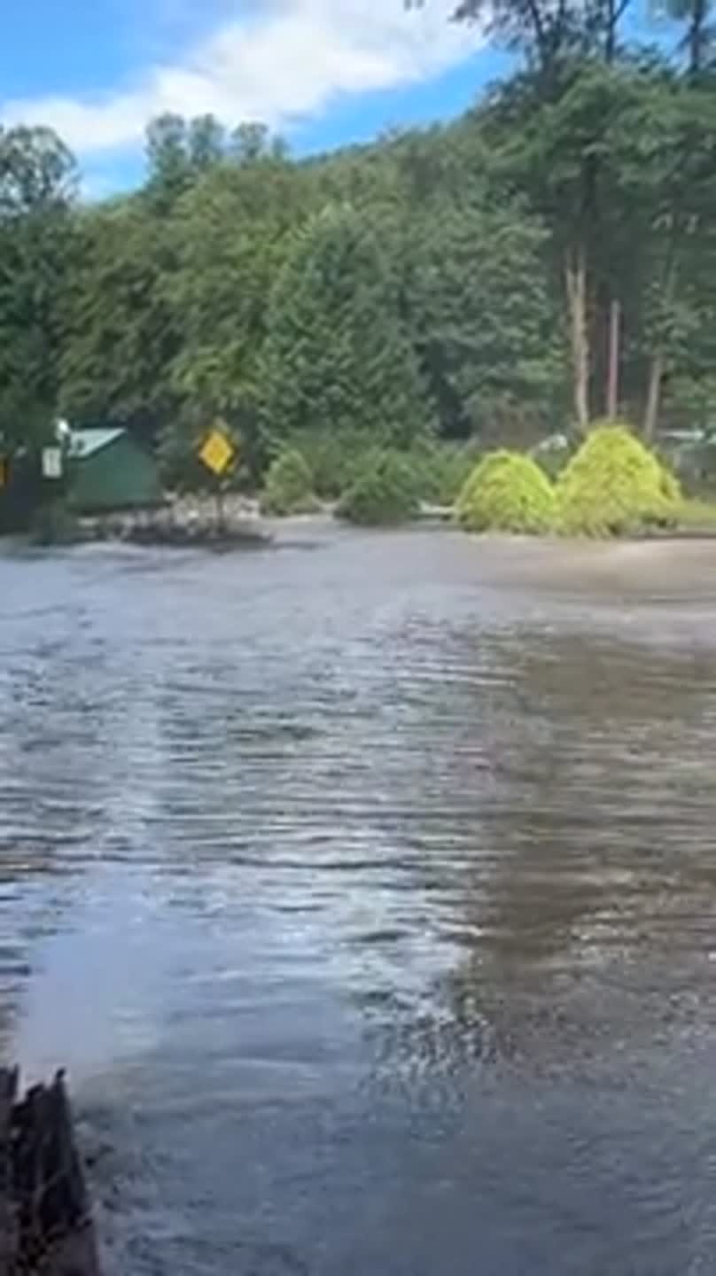 Hayes Run floods Orviston-Kato Road (Video)